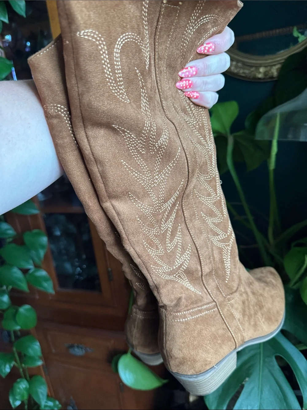 Cowgirl boot